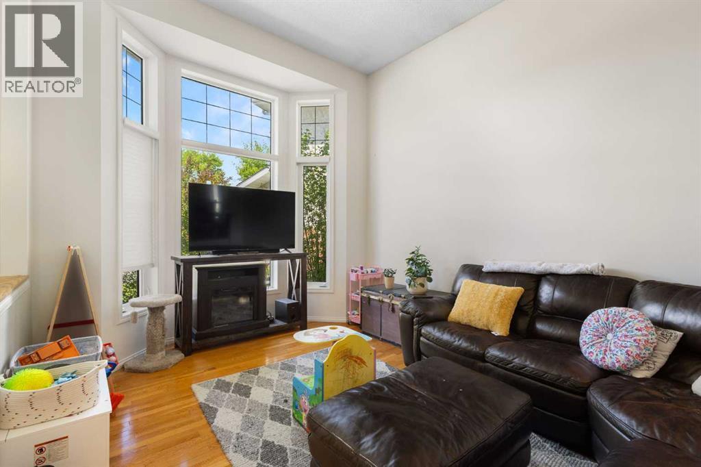 27 Erin Green Place SE - photo 5