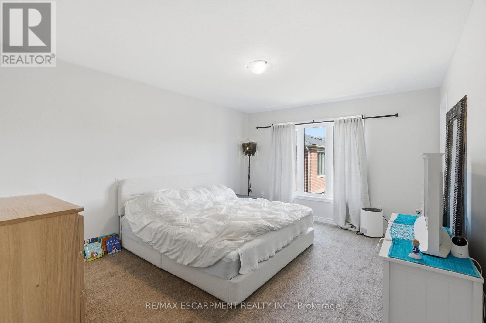 35 PELICAN LANE - 15