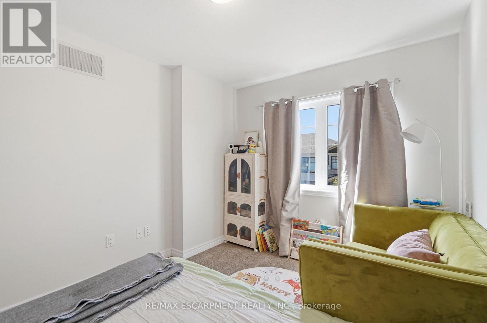 35 PELICAN LANE - 22