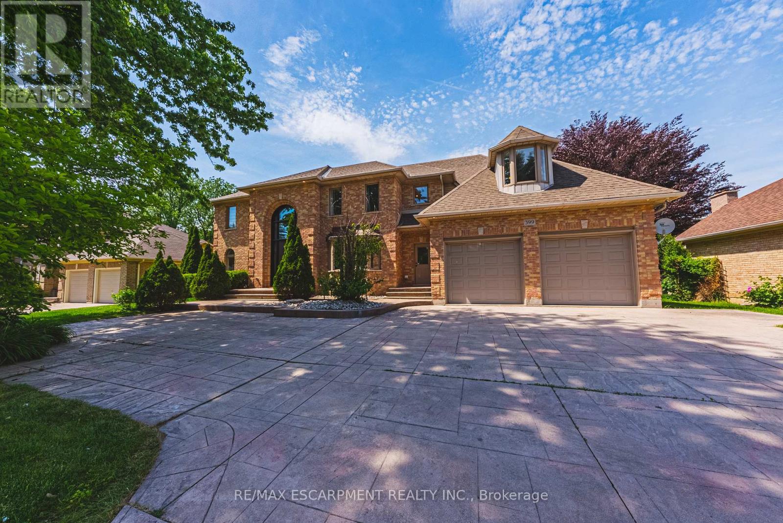 399 GOLF LINKS ROAD - 1