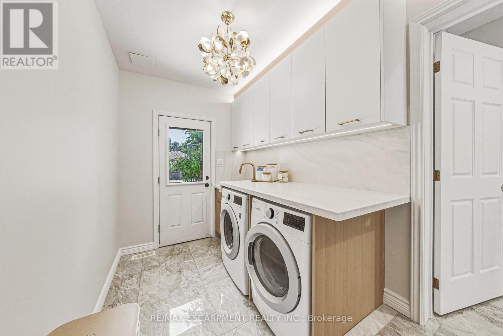 399 GOLF LINKS ROAD - 20
