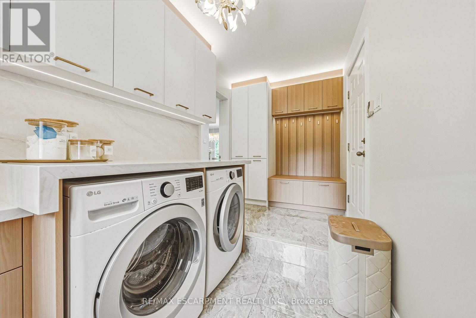399 GOLF LINKS ROAD - 21