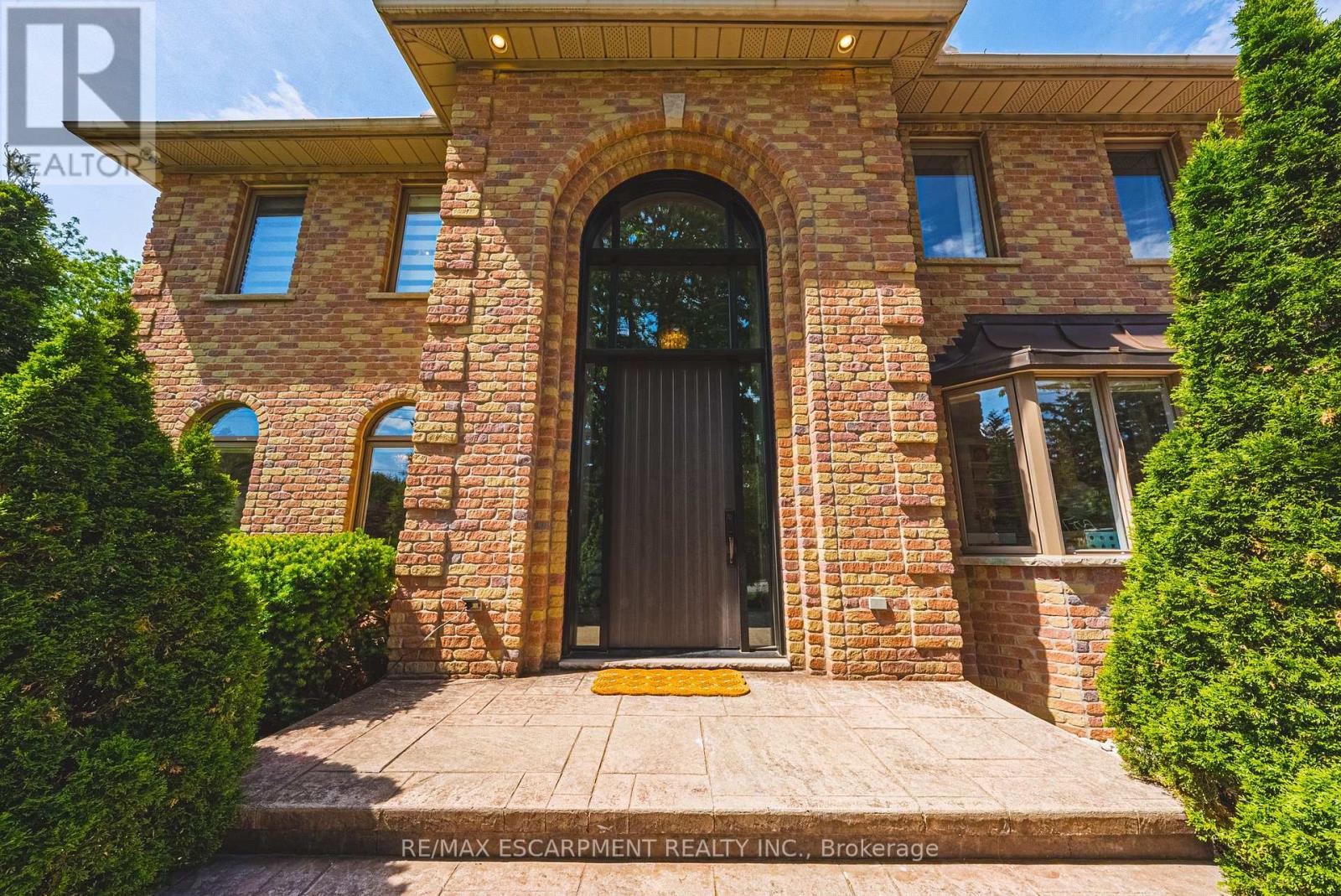 399 GOLF LINKS ROAD - 3