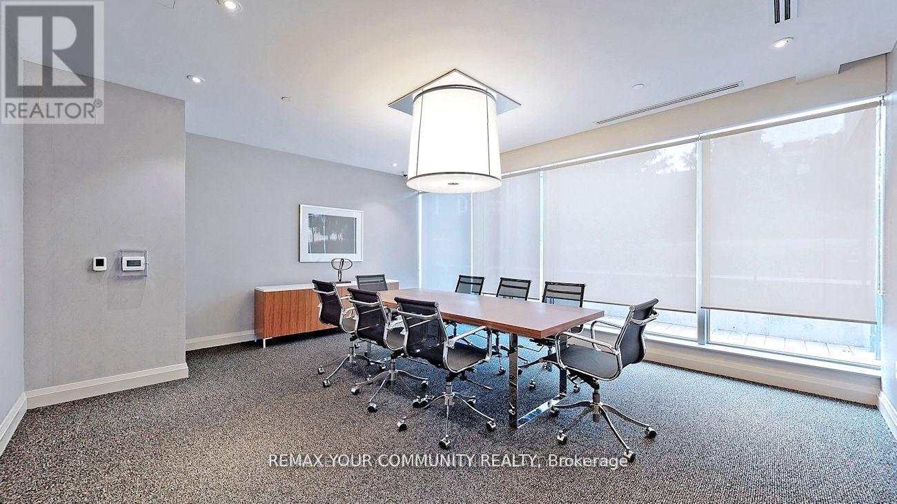 #502 50 WELLESLEY STREET E - 17