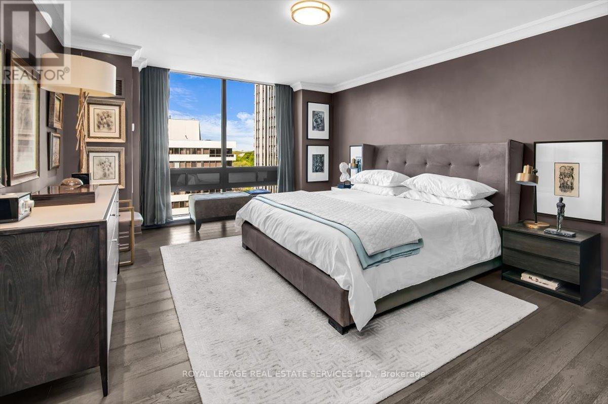 #1104 619 AVENUE ROAD - 30