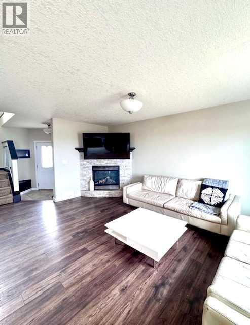 7306 115B Street - photo 3