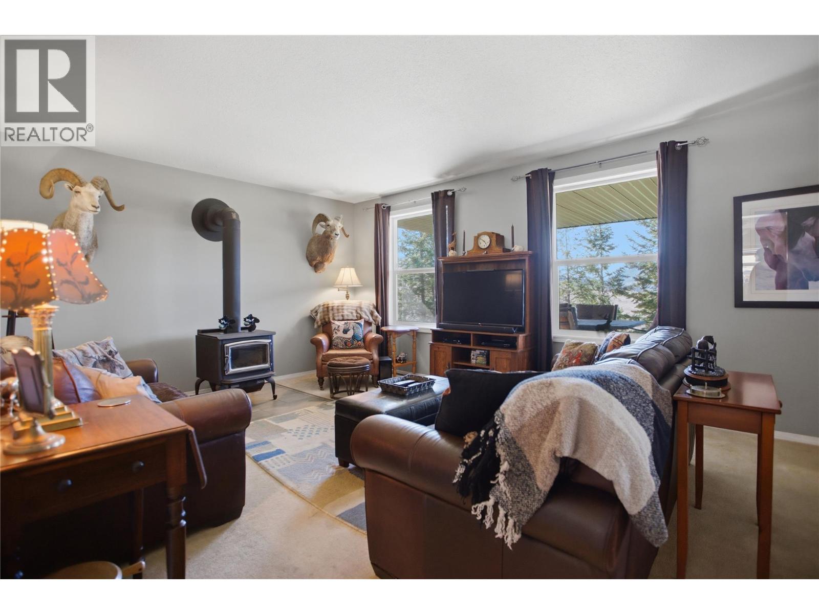 4205 Kristianson Road - 28
