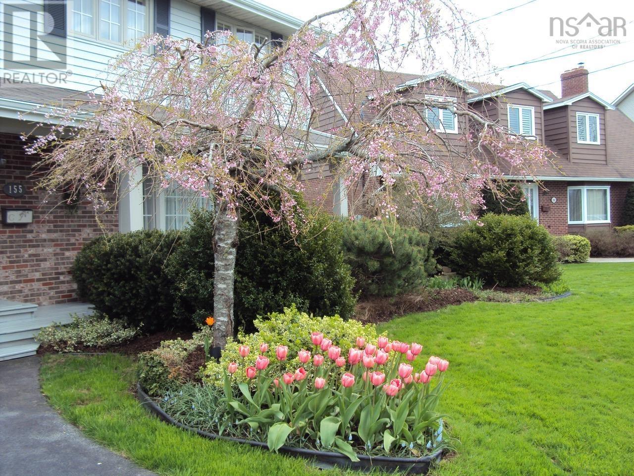 Property 1 of 43 of 155 Flagstone Drive