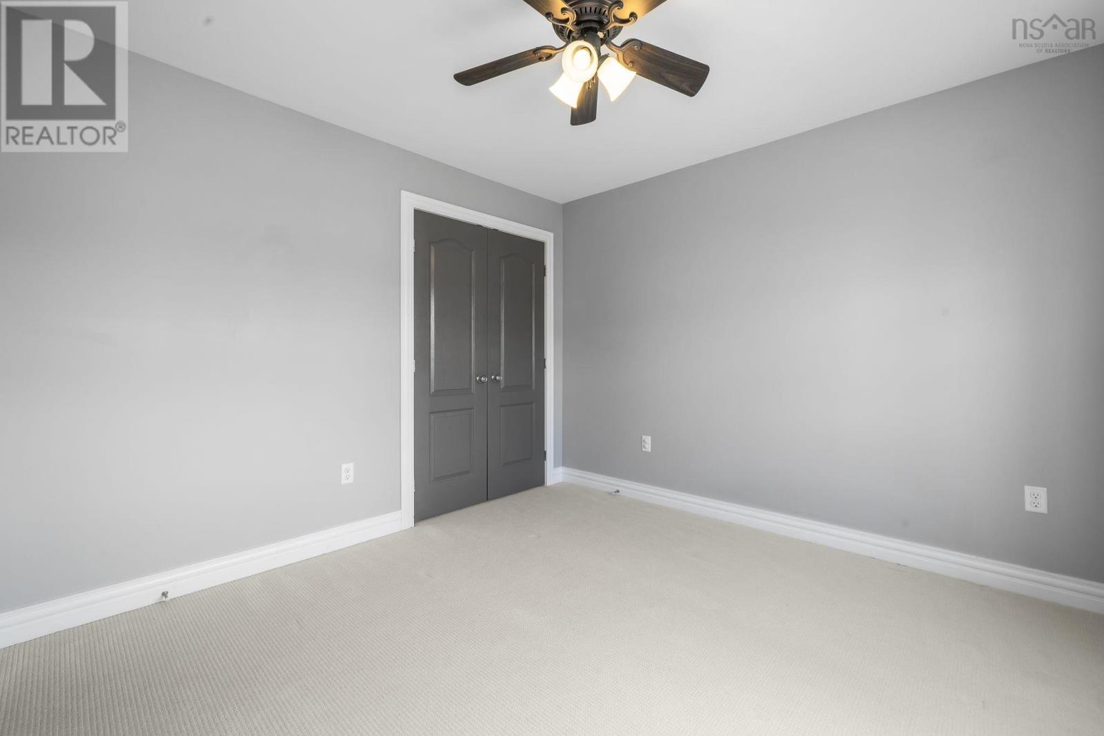 Property 26 of 42 of 73 Darlington Drive