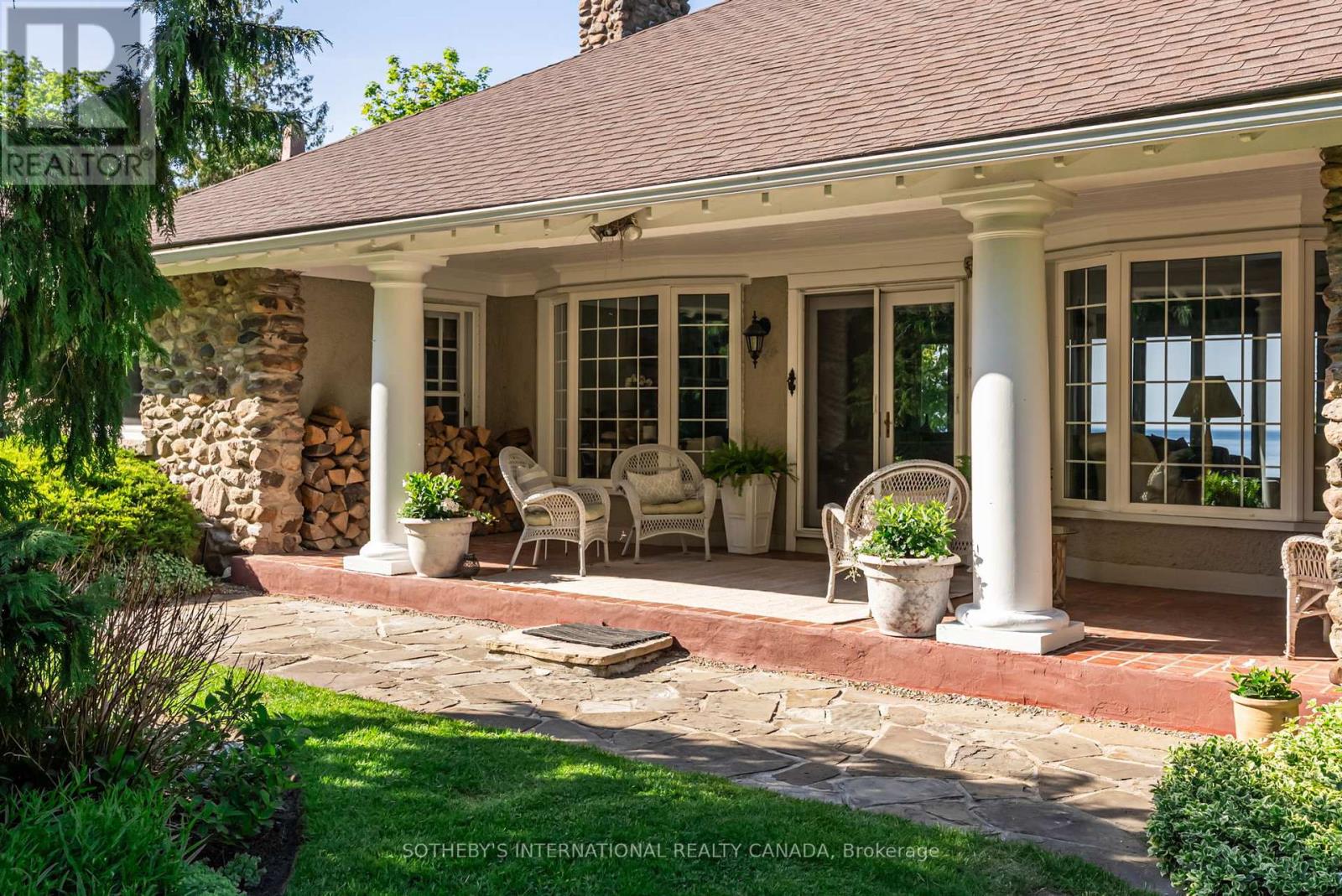 30 HEDGE ROAD - 31
