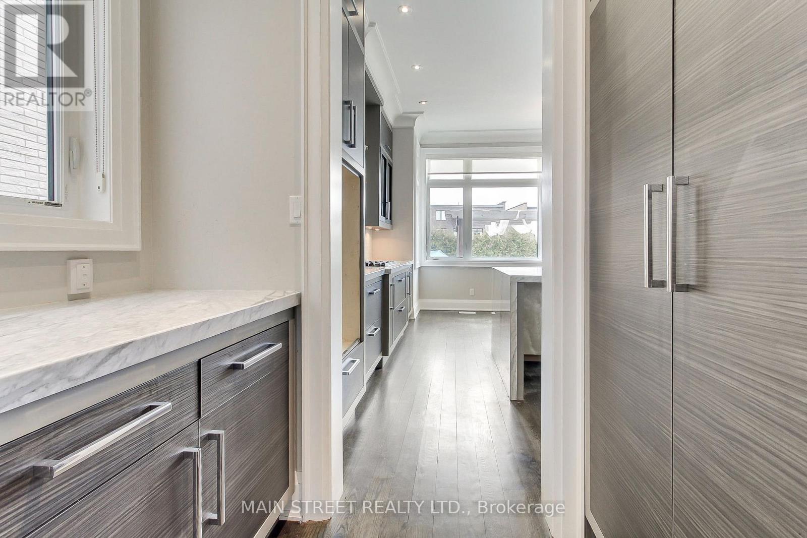 267 KING HIGH DRIVE - 11
