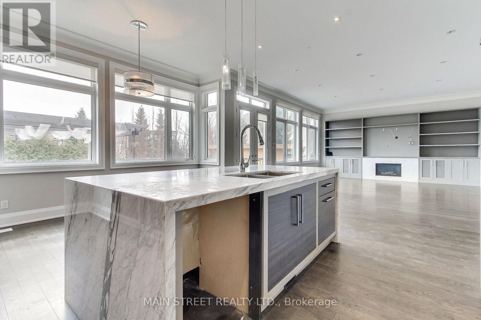 267 KING HIGH DRIVE - 17
