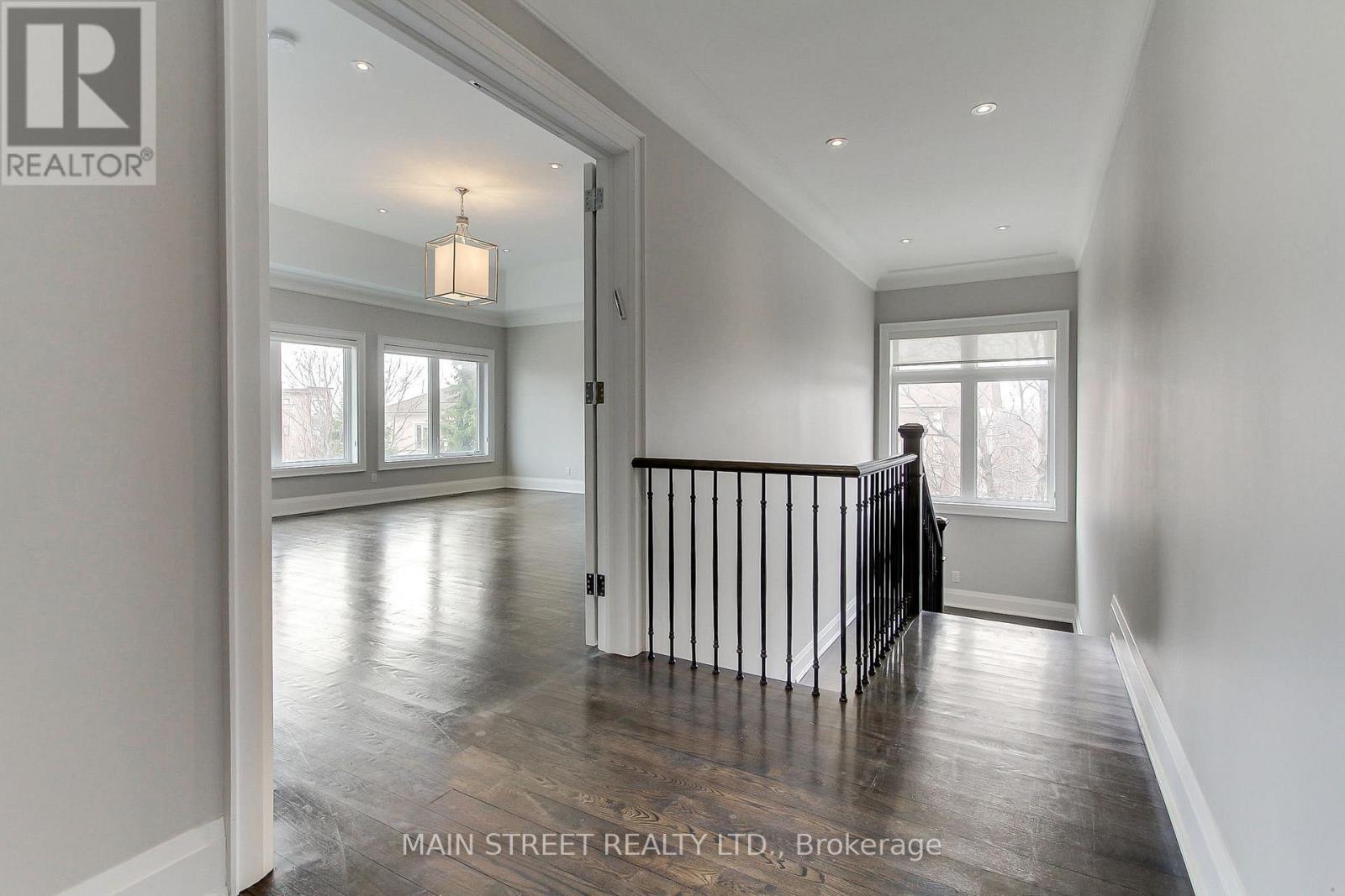 267 KING HIGH DRIVE - 23