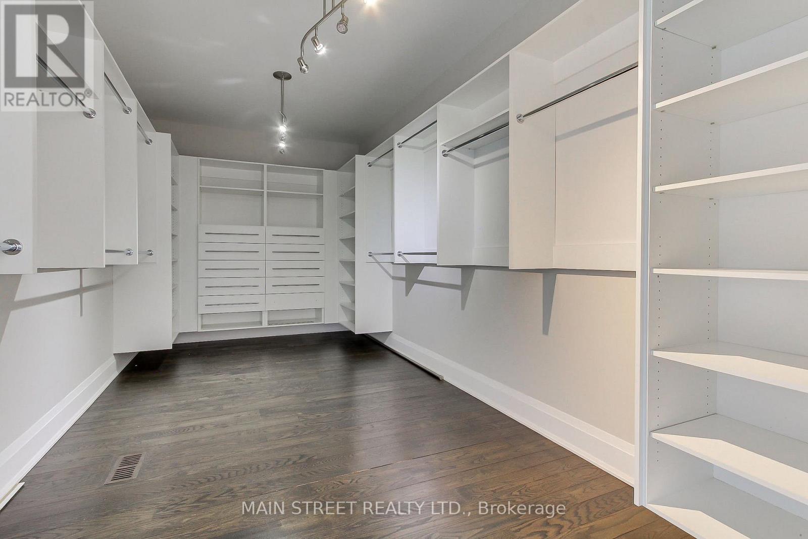 267 KING HIGH DRIVE - 31