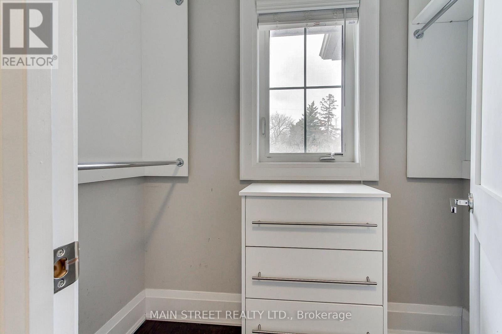 267 KING HIGH DRIVE - 34