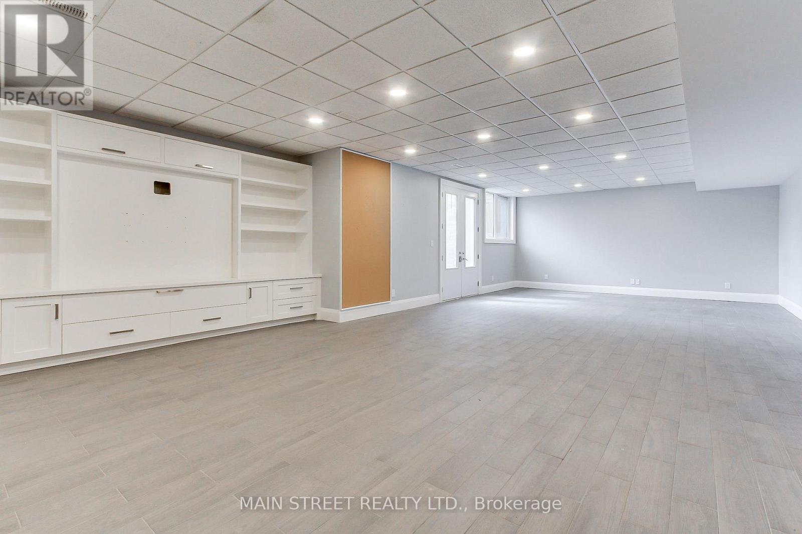 267 KING HIGH DRIVE - 41
