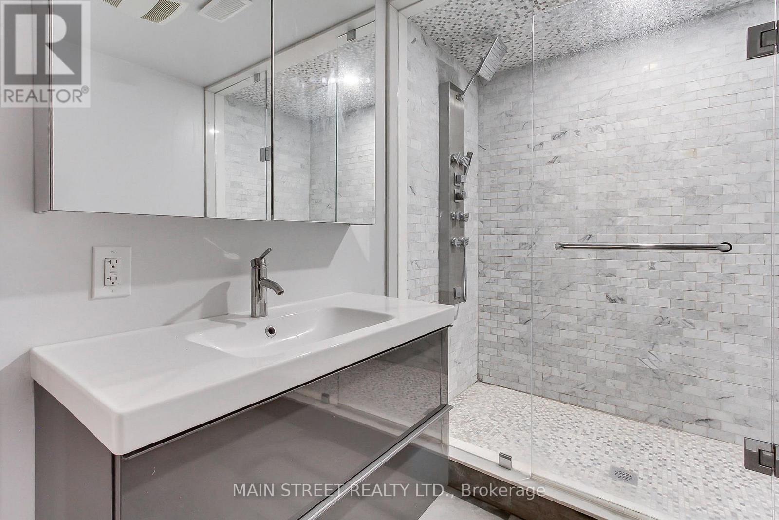267 KING HIGH DRIVE - 46