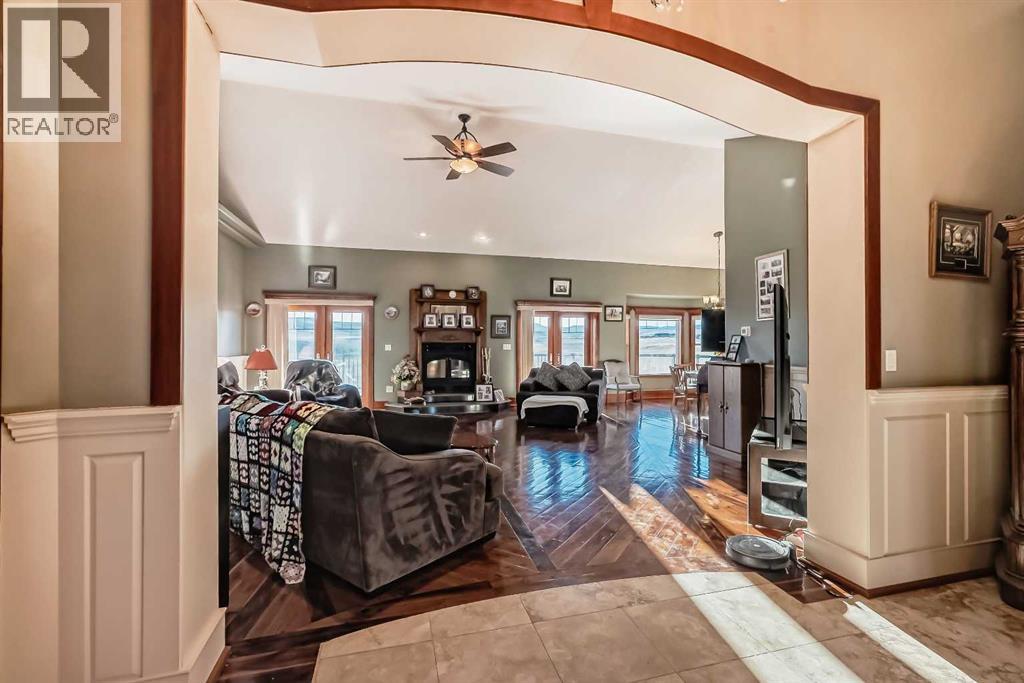 282041 Twp Rd 113 - 4