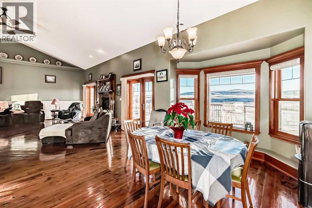 282041 Twp Rd 113 - 9