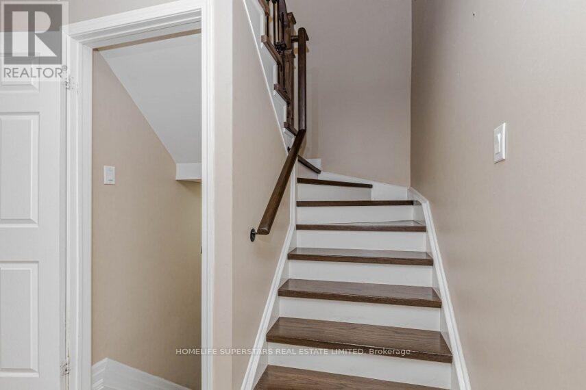 50 CULTURE CRESCENT - 18