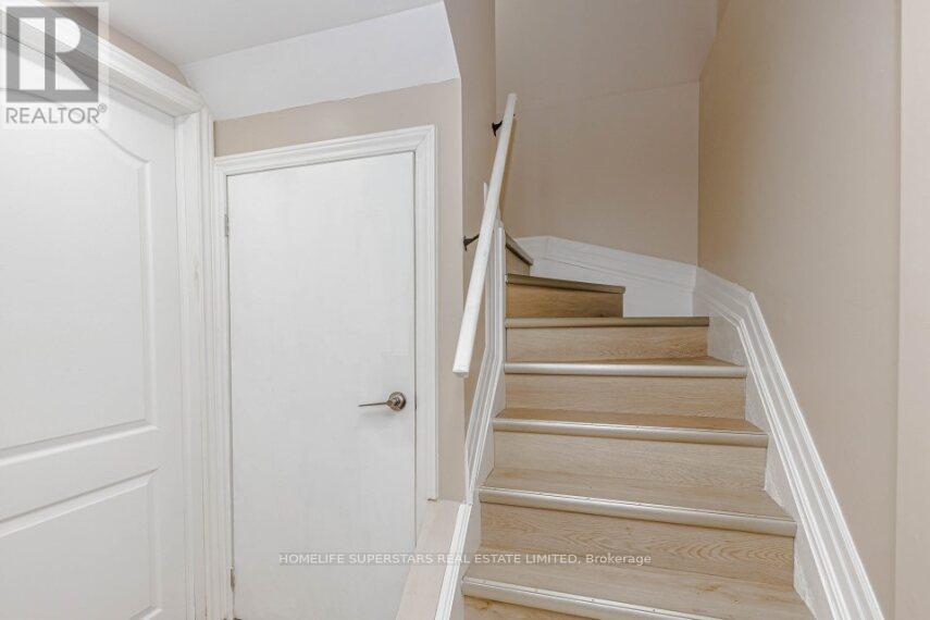 50 CULTURE CRESCENT - 27