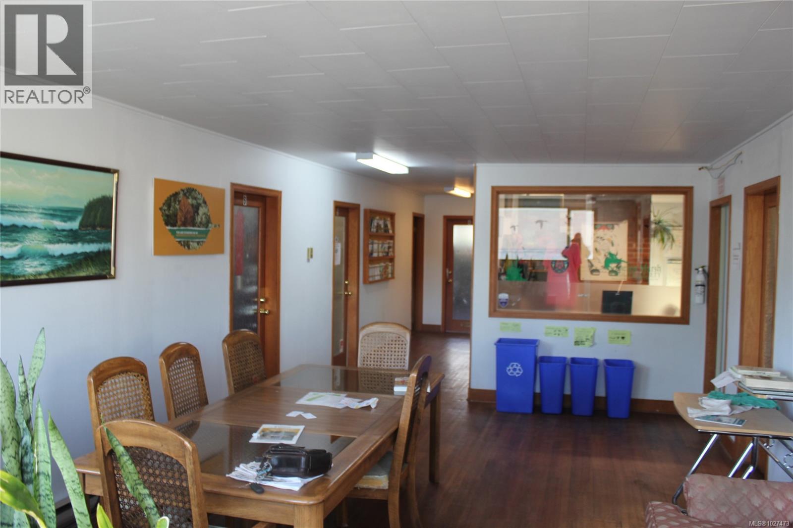 55 Station St, Duncan
