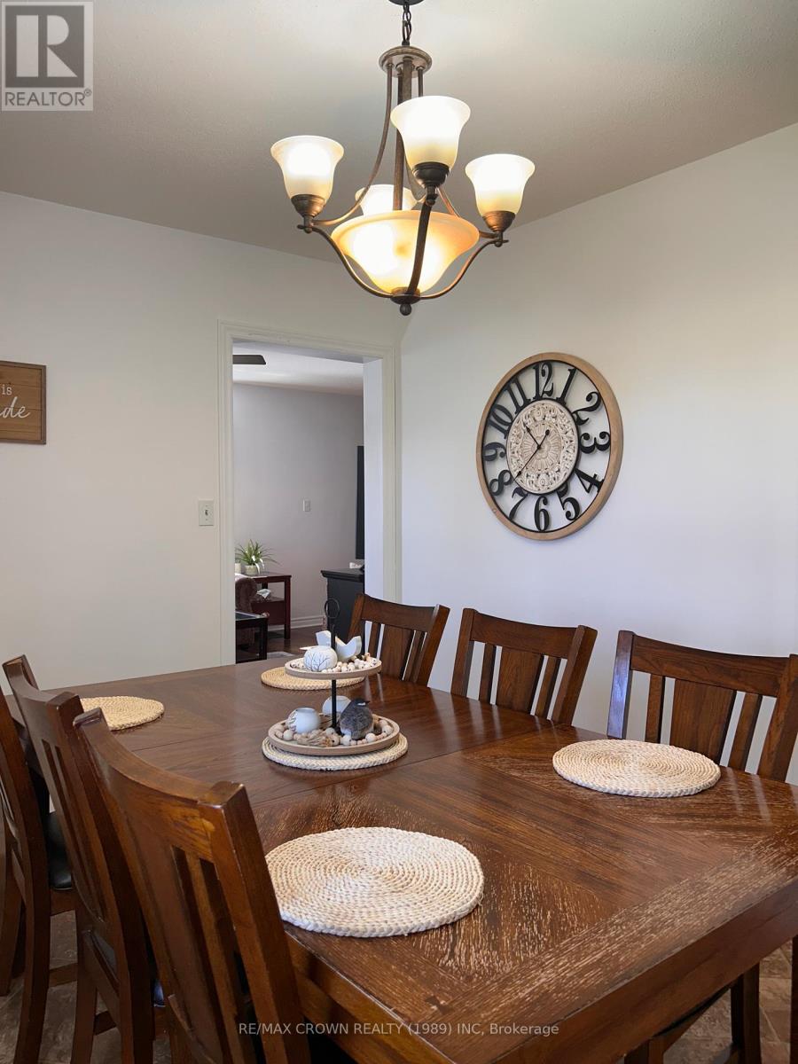 43 BOWMAN AVENUE - 20