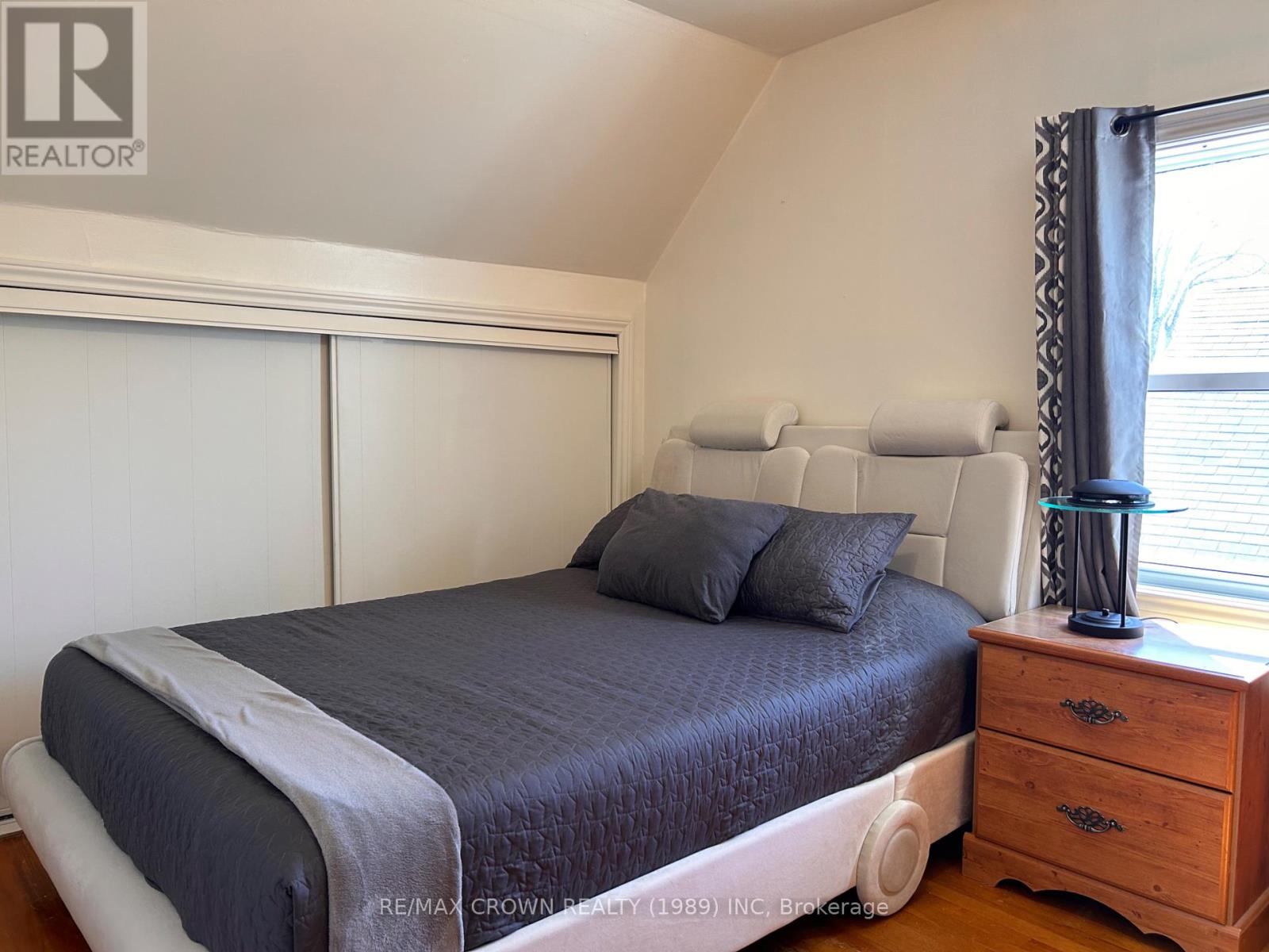 43 BOWMAN AVENUE - 32