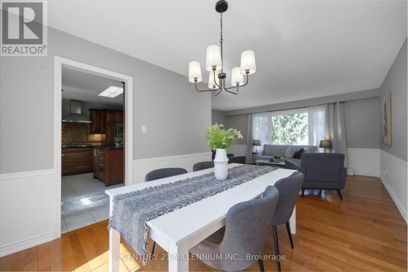 41 DOUGLAS CRESCENT - 12