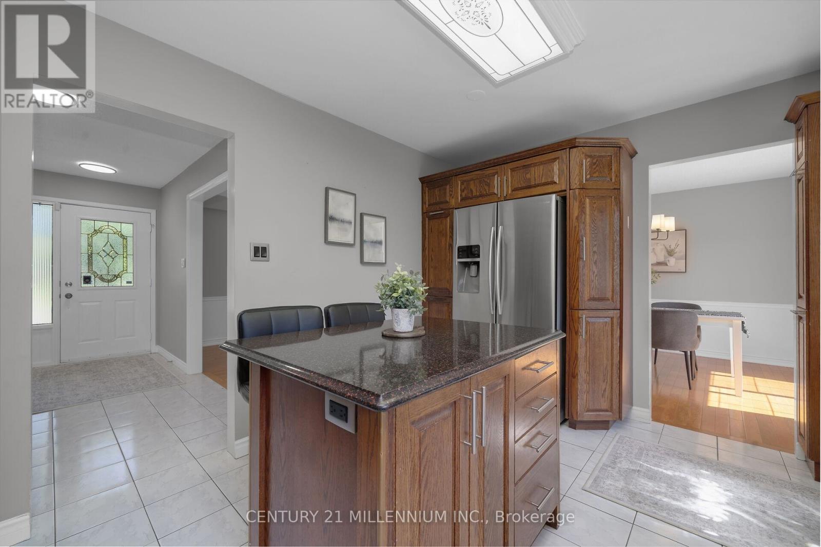 41 DOUGLAS CRESCENT - 16