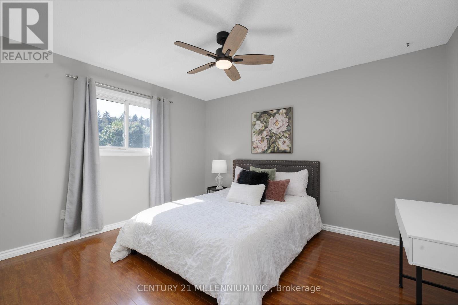 41 DOUGLAS CRESCENT - 20