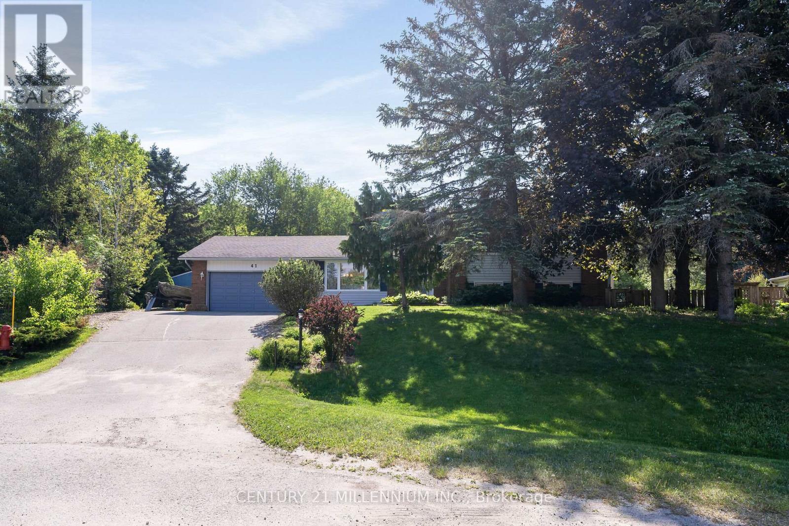 41 DOUGLAS CRESCENT - 3