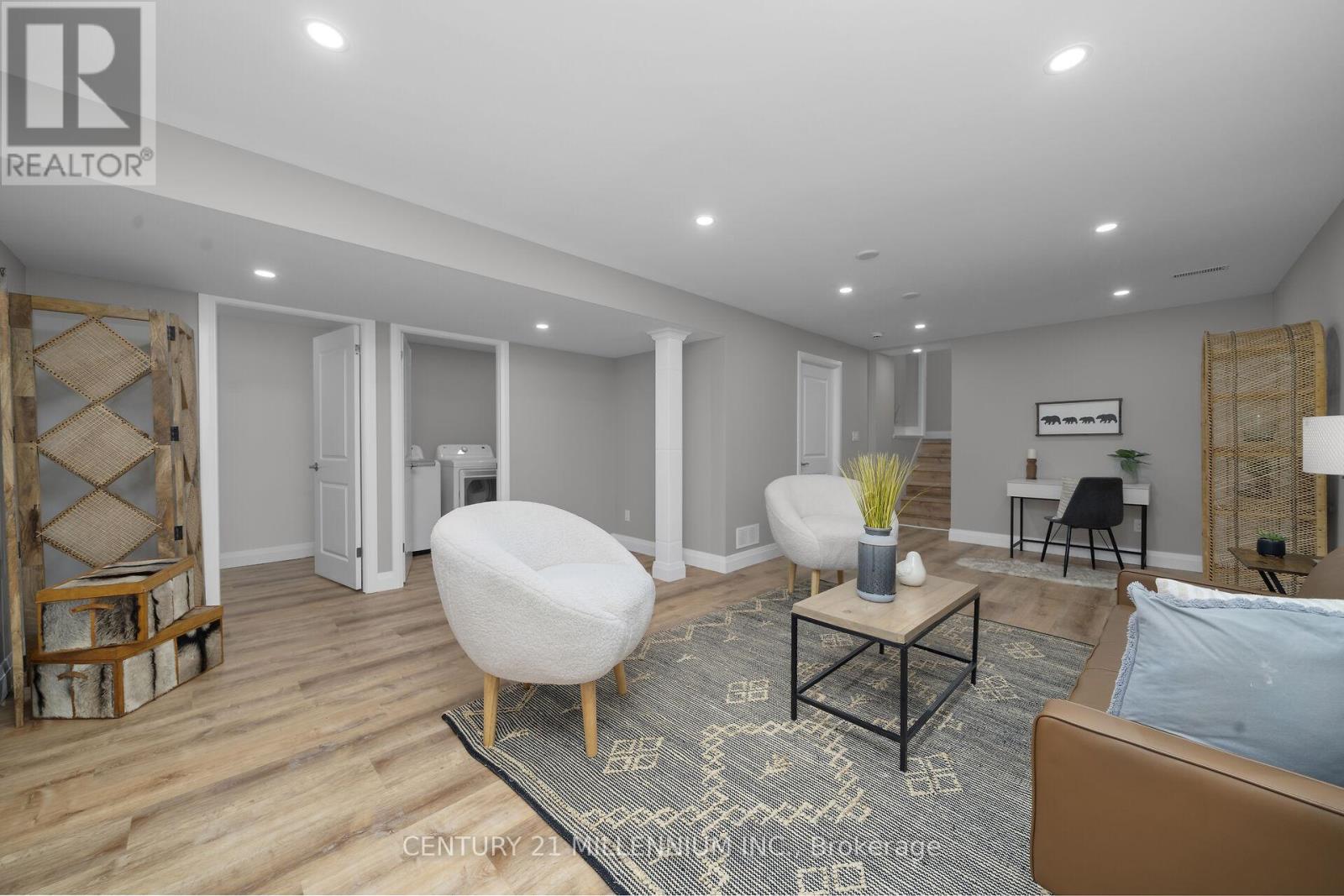 41 DOUGLAS CRESCENT - 31