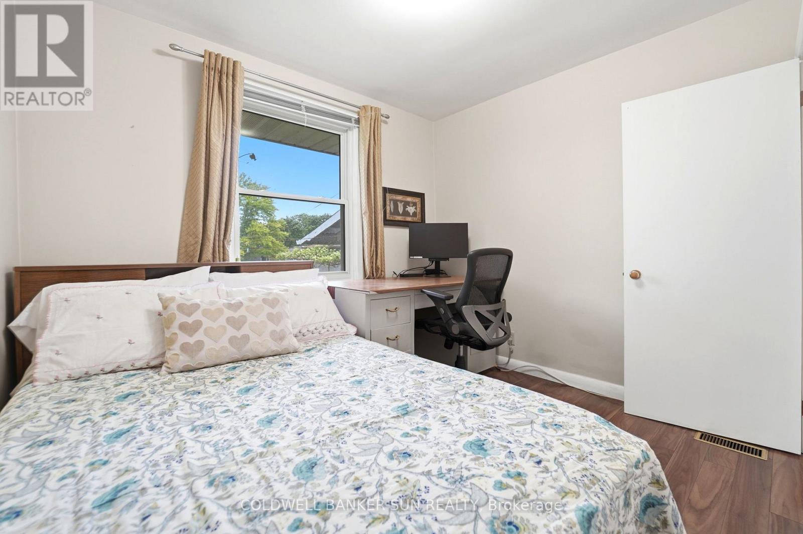 84 DUMBARTON STREET - 19