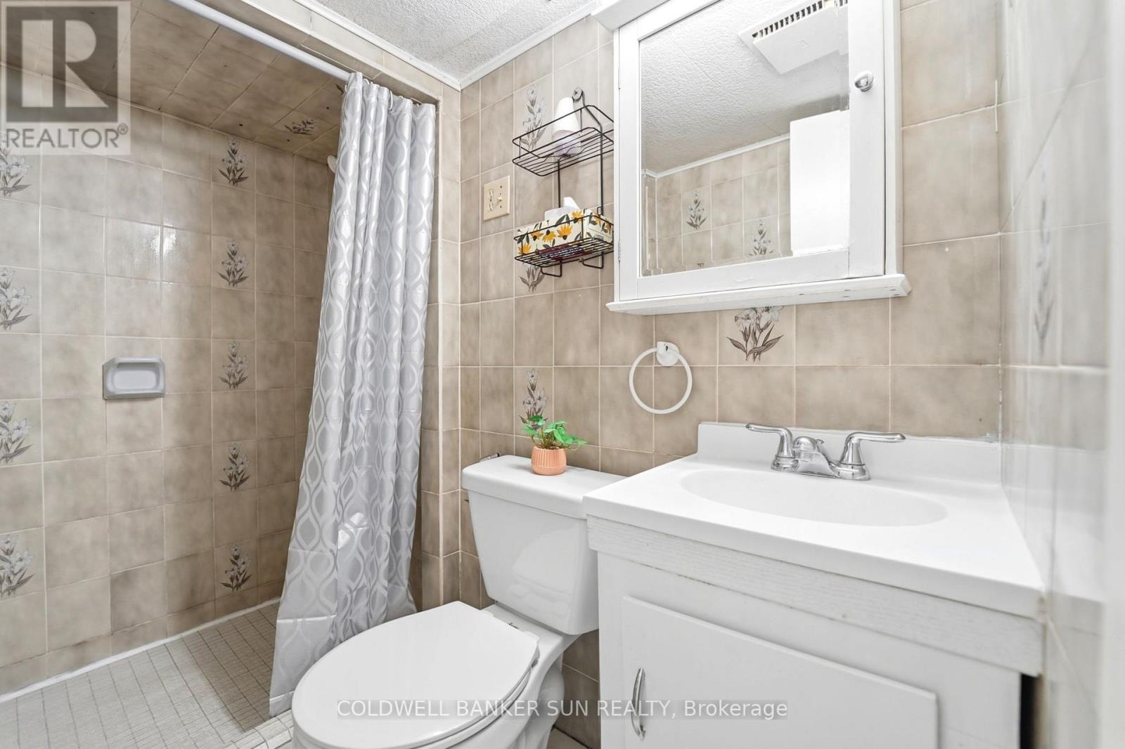 84 DUMBARTON STREET - 21