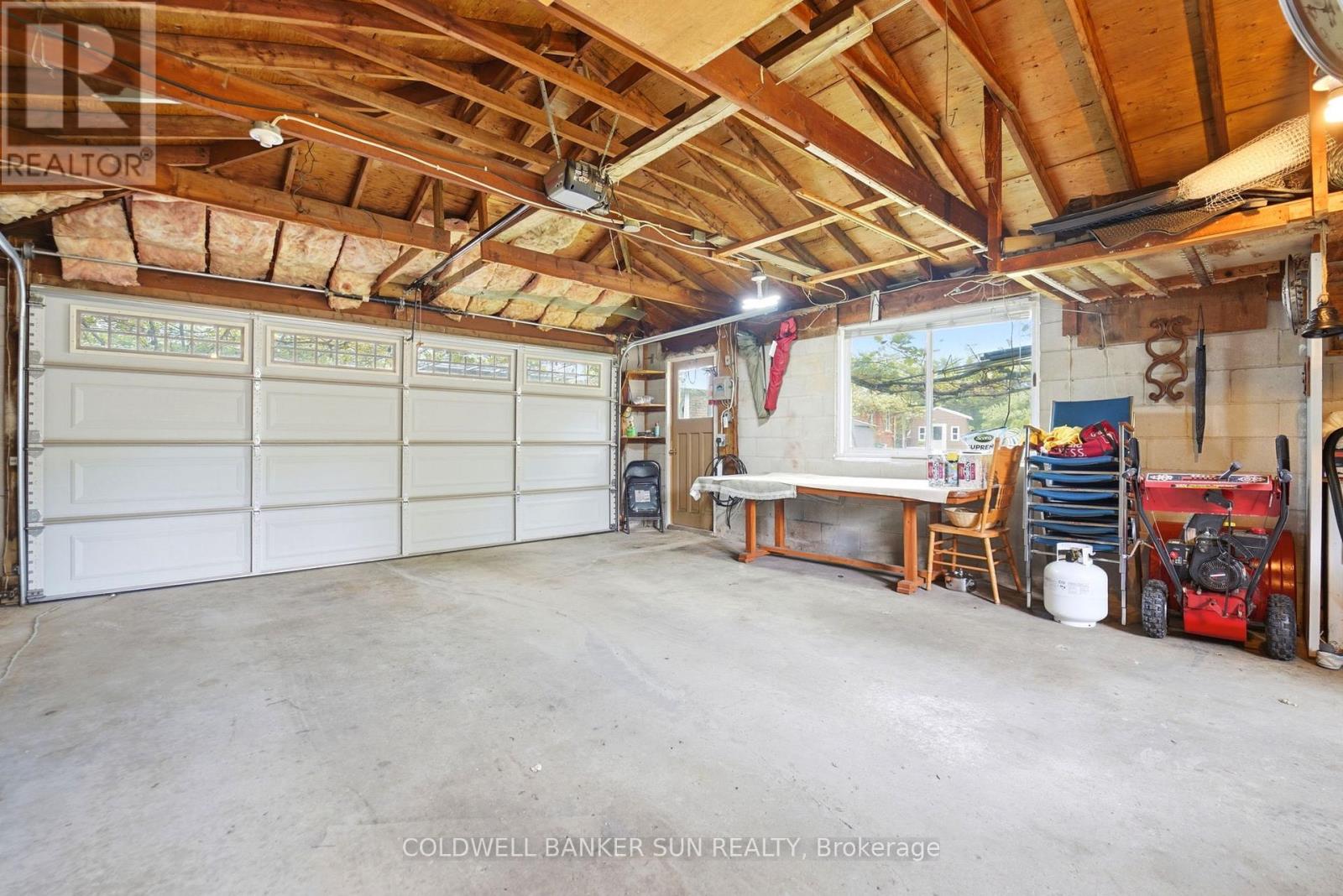 84 DUMBARTON STREET - 34
