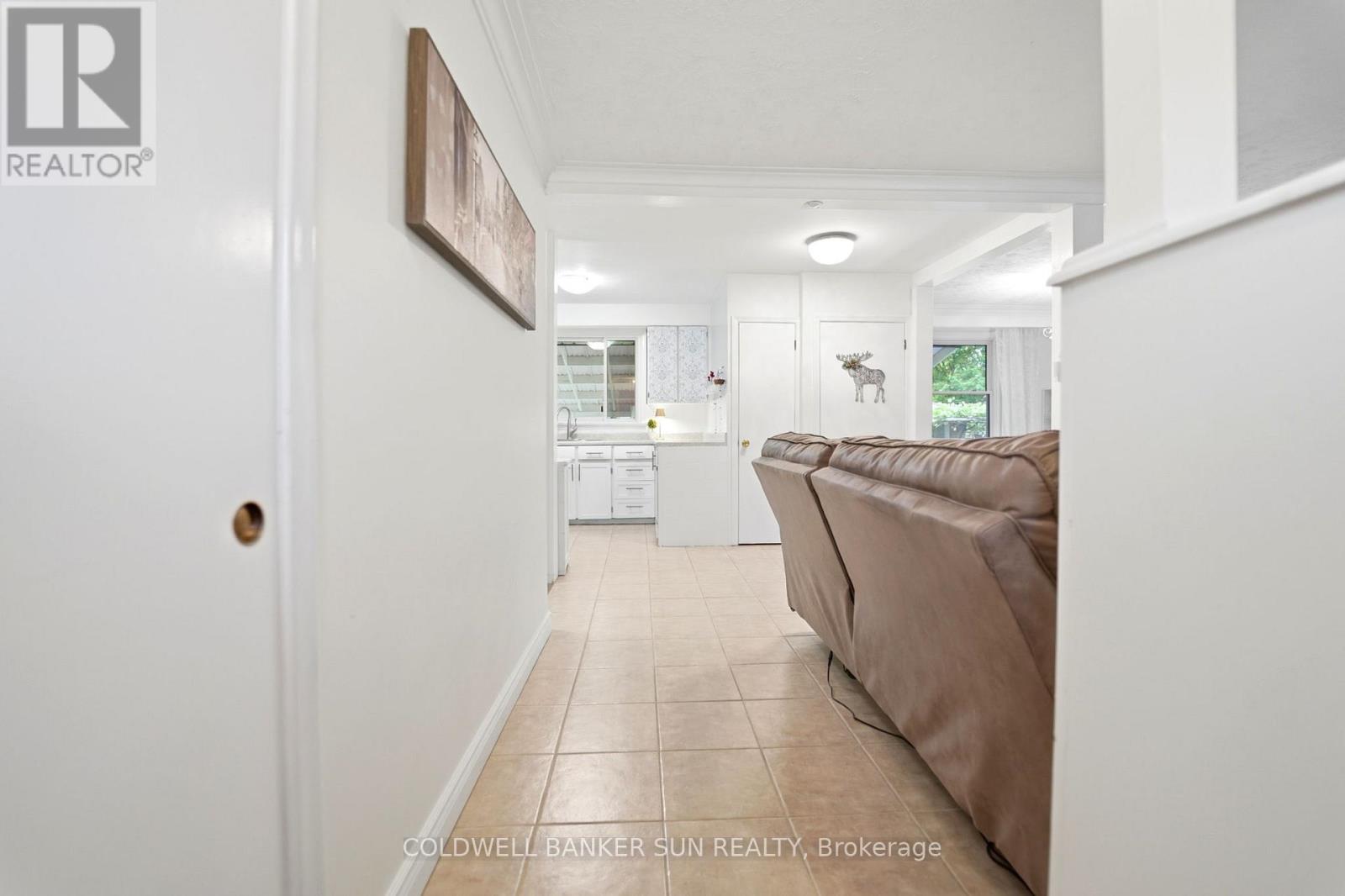 84 DUMBARTON STREET - 5