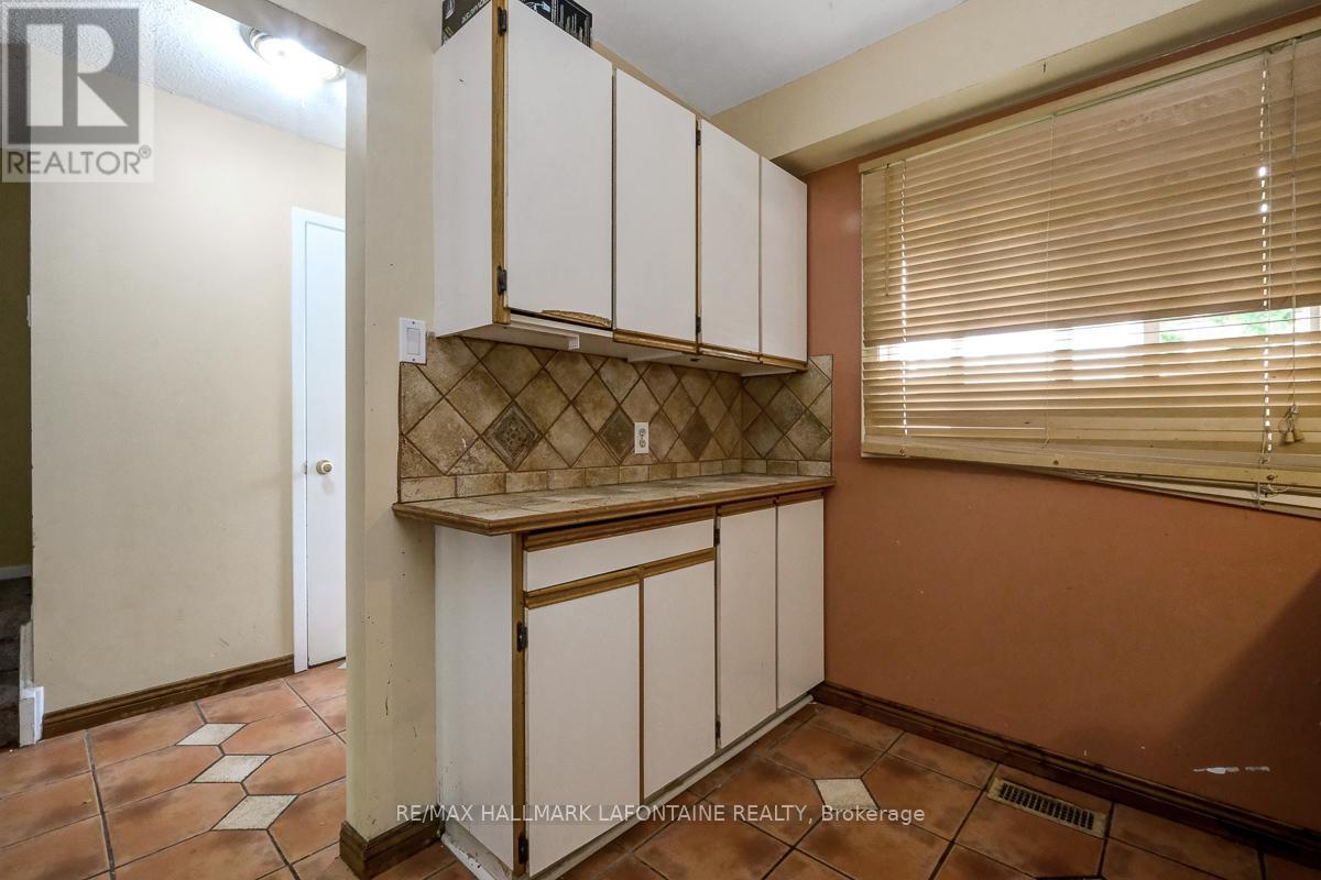 #39 3145 OLYMPIC WAY - 10
