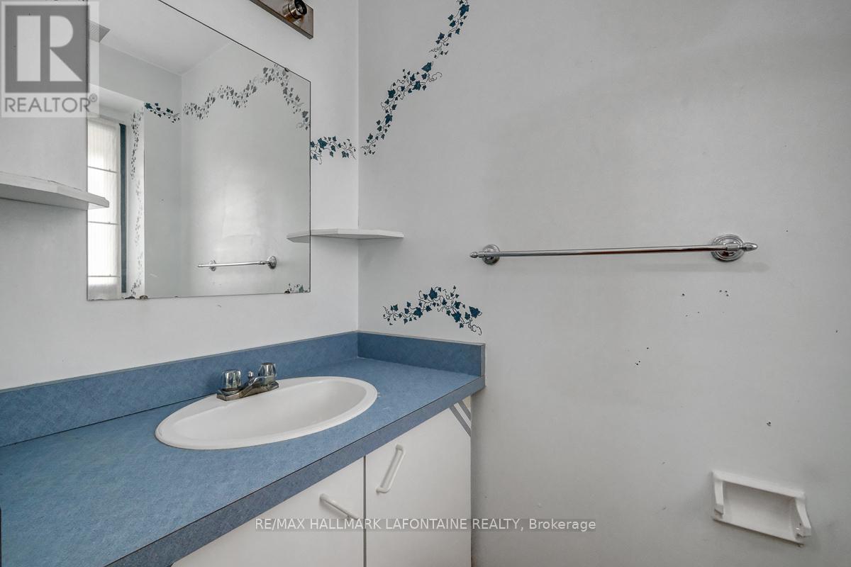 #39 3145 OLYMPIC WAY - 12