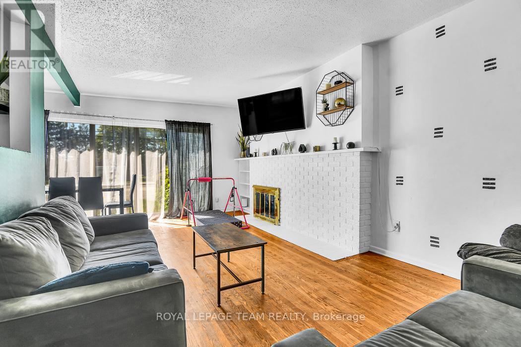 2383 WALKLEY ROAD - 3