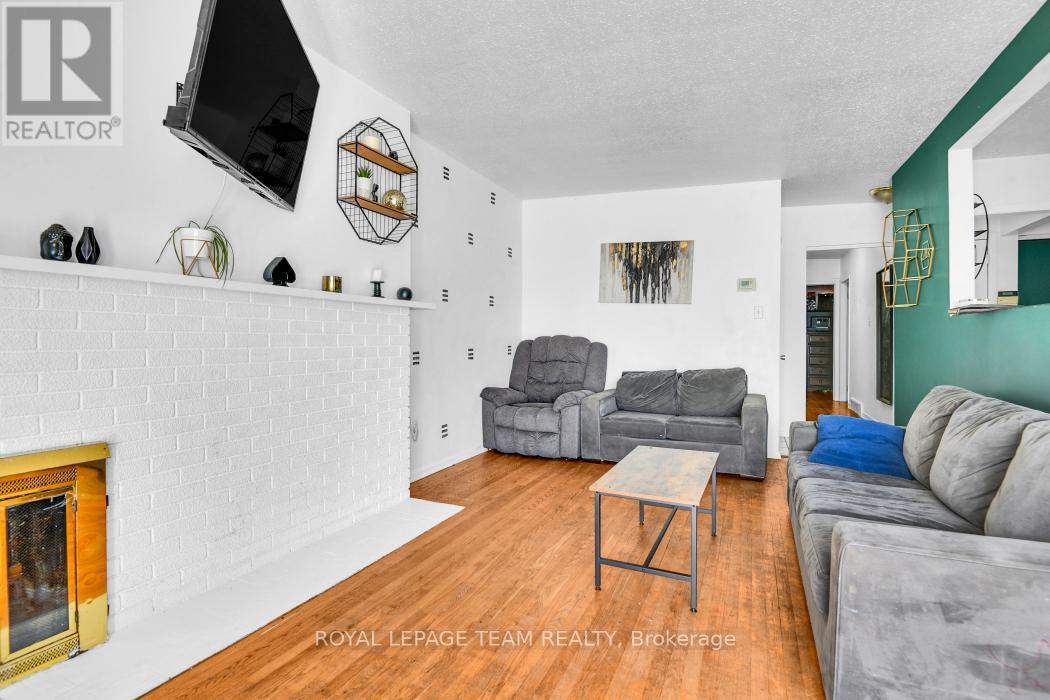 2383 WALKLEY ROAD - 6