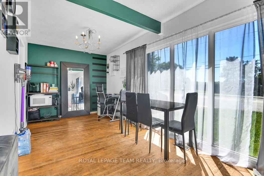 2383 WALKLEY ROAD - 7