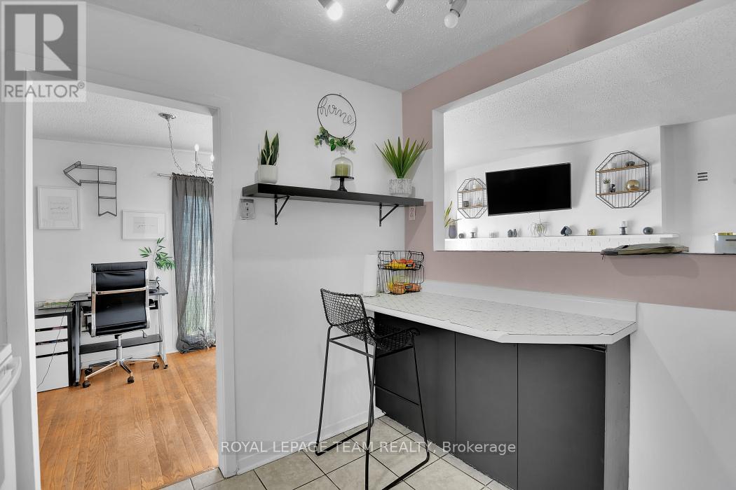 2383 WALKLEY ROAD - 9