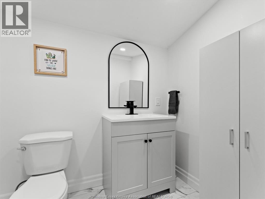 1733 Glendale - 13