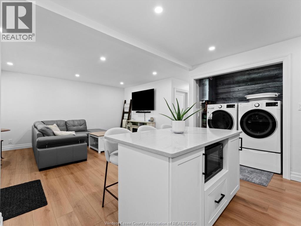 1733 Glendale - 11
