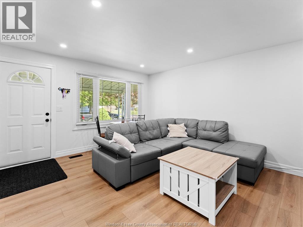 1733 Glendale - 4