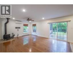 Family room - 22 Bellerose Court, Moncton, NB E1G4Y1 Photo 6