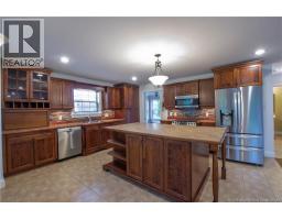 22 Bellerose Court, photo 4