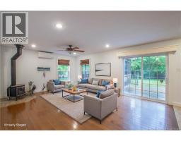 AI picture/Family Room