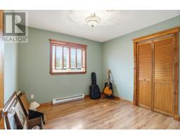 1 Greenwood Street East thumbnail 14